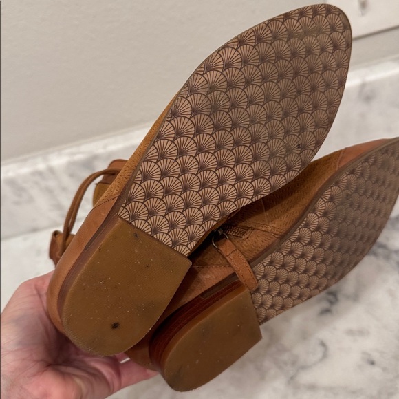 Kelsi Dagger Sedona Lace-Up Bootie in Russet Suede 6.5 - Picture 7 of 7